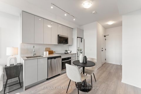 Photo 8 at 1412 - 10 Abeja Street, Concord, Vaughan