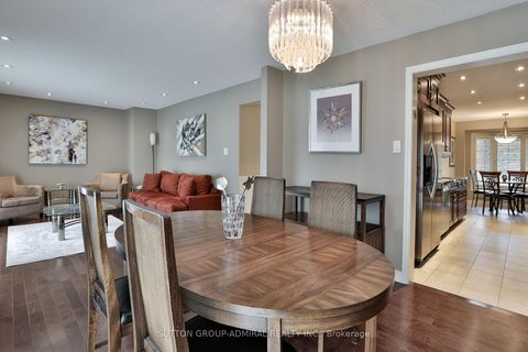 Photo 18 at 135 Heatherton Way, Yorkhill, Vaughan