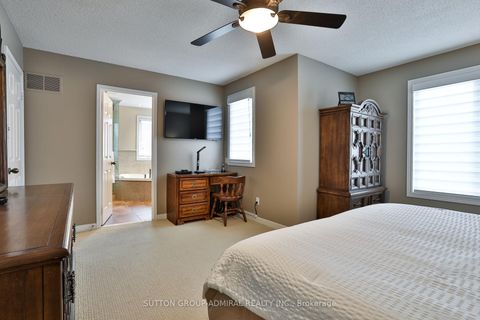 Photo 24 at 135 Heatherton Way, Yorkhill, Vaughan