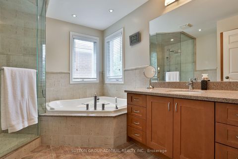 Photo 27 at 135 Heatherton Way, Yorkhill, Vaughan