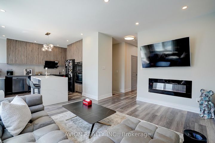 Photo 16 at 67 Oakford Drive, Cachet, Markham