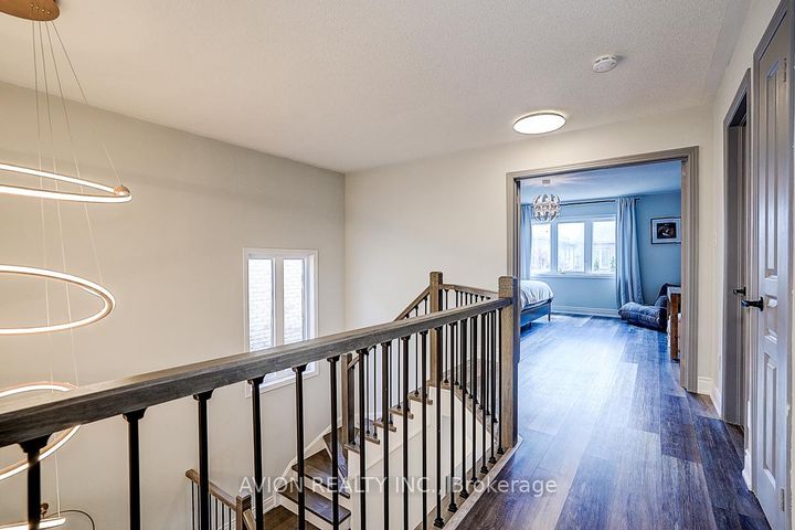 Photo 24 at 67 Oakford Drive, Cachet, Markham