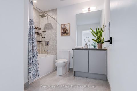 Photo 16 at 607 - 2481 Taunton Road, RO River Oaks, Oakville