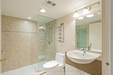 Photo 12 at 110 - 20 Baif Boulevard, North Richvale, Richmond Hill