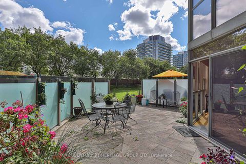 Photo 14 at 110 - 20 Baif Boulevard, North Richvale, Richmond Hill