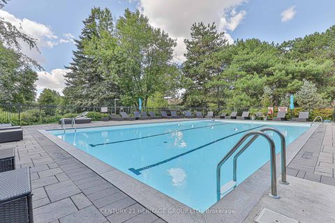 Photo 19 at 110 - 20 Baif Boulevard, North Richvale, Richmond Hill