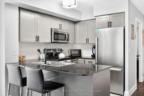 Photo 7 at 414 - 20 North Park Road, Beverley Glen, Vaughan Photo 7 at 414 - 20 North Park Road, Beverley Glen, Vaughan