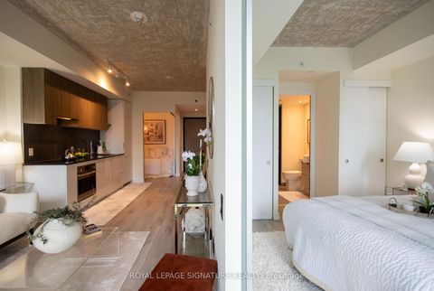 Photo 15 at 605 - 161 Roehampton Avenue, Mount Pleasant East, Toronto