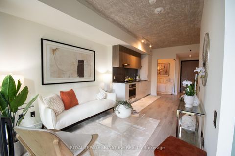 Photo 19 at 605 - 161 Roehampton Avenue, Mount Pleasant East, Toronto