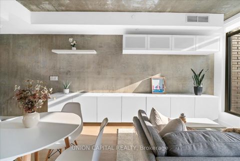 Photo 5 at 505 - 111 Bathurst Street, Waterfront Communities C1, Toronto