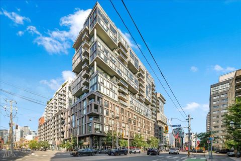 Photo 13 at 505 - 111 Bathurst Street, Waterfront Communities C1, Toronto