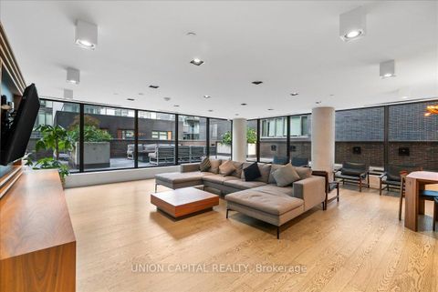 Photo 15 at 505 - 111 Bathurst Street, Waterfront Communities C1, Toronto
