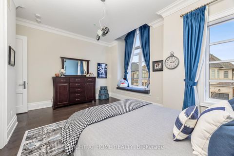 Photo 30 at 3124 Daniel Way, GO Glenorchy, Oakville
