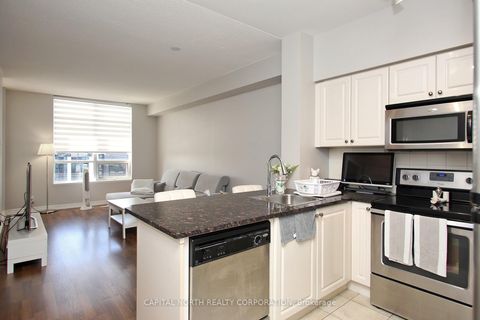 Photo 4 at 715 - 9225 Jane Street, Maple, Vaughan