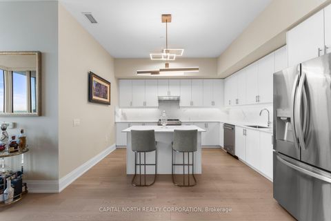 Photo 5 at 610 - 9000 Jane Street, Vellore Village, Vaughan