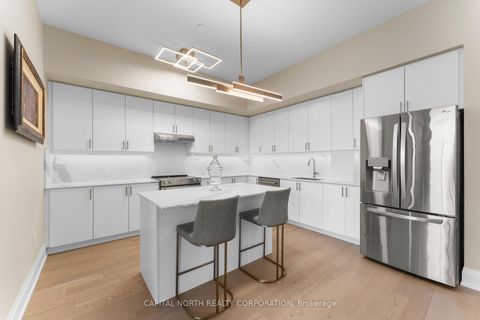 Photo 6 at 610 - 9000 Jane Street, Vellore Village, Vaughan