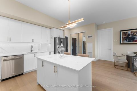 Photo 7 at 610 - 9000 Jane Street, Vellore Village, Vaughan