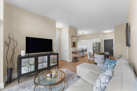 Photo 14 at 610 - 9000 Jane Street, Vellore Village, Vaughan