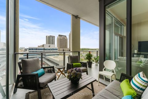 Photo 24 at 610 - 9000 Jane Street, Vellore Village, Vaughan