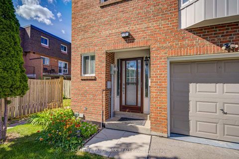 Photo 1 at 12 - 90 Crockamhill Drive, Agincourt North, Toronto