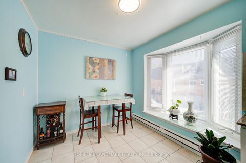 Photo 15 at 12 - 90 Crockamhill Drive, Agincourt North, Toronto