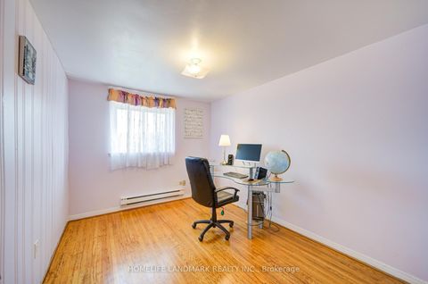 Photo 26 at 12 - 90 Crockamhill Drive, Agincourt North, Toronto