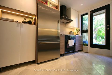 Photo 16 at 21 Thatcher Avenue, Cliffcrest, Toronto