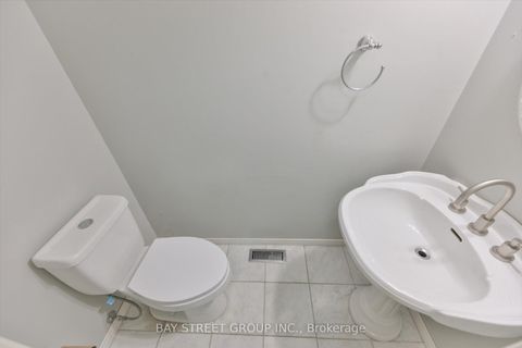 Photo 19 at 33 Kilchurn Castle Drive, Sullivan, Toronto