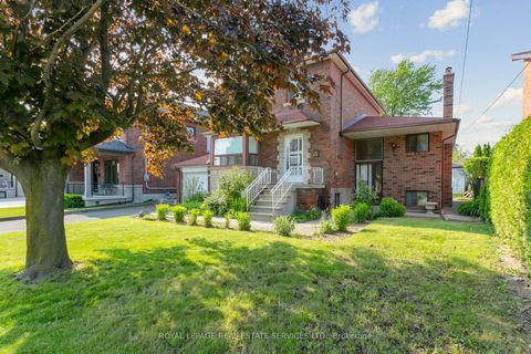 Photo 1 at 28 Cornelius Parkway, Maple Leaf, Toronto