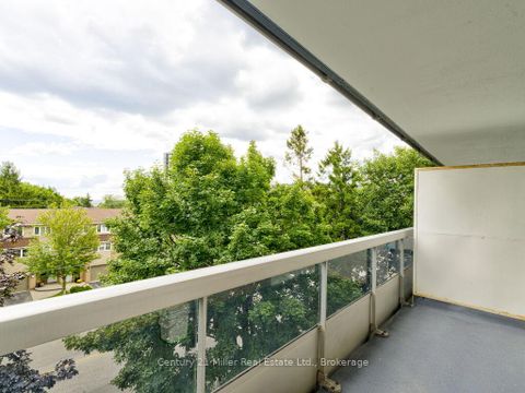 Photo 13 at 406 - 2263 Marine Drive, BR Bronte, Oakville