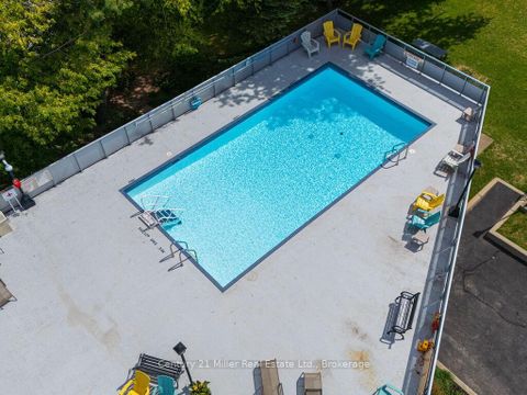 Photo 16 at 406 - 2263 Marine Drive, BR Bronte, Oakville
