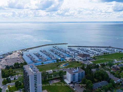 Photo 27 at 406 - 2263 Marine Drive, BR Bronte, Oakville