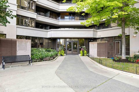 Photo 2 at 1521 - 1060 Sheppard Avenue W, York University Heights, Toronto