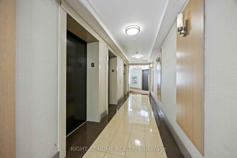 Photo 4 at 1521 - 1060 Sheppard Avenue W, York University Heights, Toronto