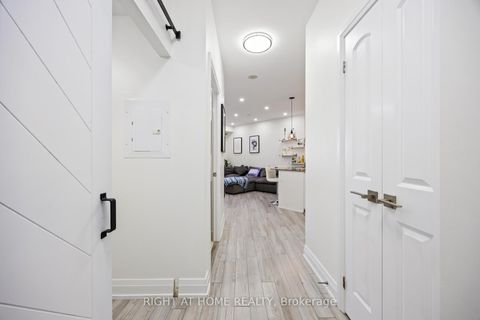 Photo 11 at 1521 - 1060 Sheppard Avenue W, York University Heights, Toronto