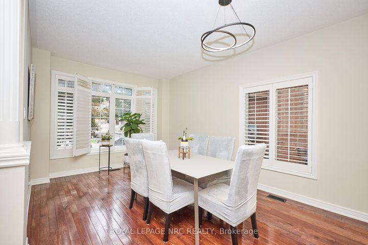 Photo 4 at 27 Goldeye Drive, Winona Park, Hamilton