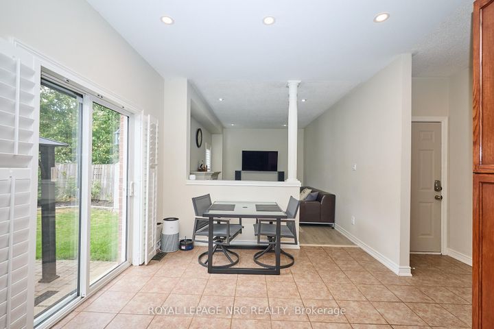 Photo 11 at 27 Goldeye Drive, Winona Park, Hamilton