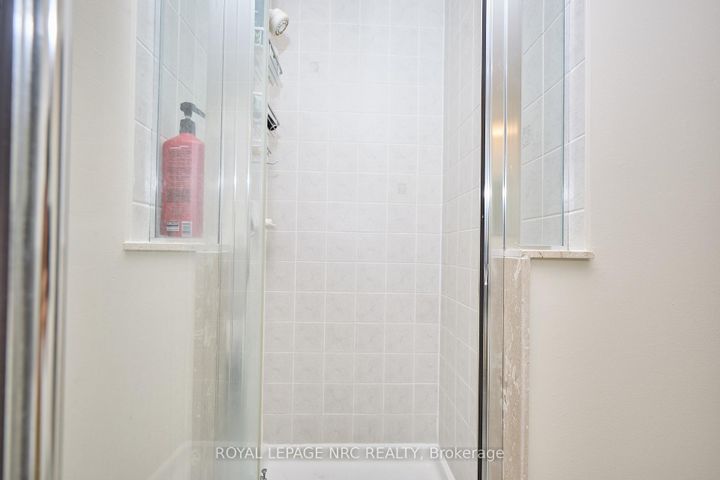 Photo 27 at 27 Goldeye Drive, Winona Park, Hamilton
