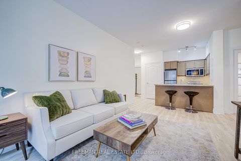 Photo 9 at 201 - 319 Merton Street, Mount Pleasant West, Toronto