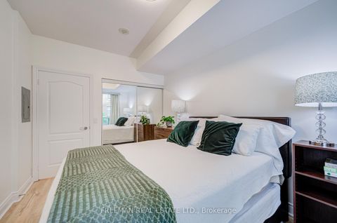 Photo 17 at 201 - 319 Merton Street, Mount Pleasant West, Toronto