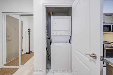 Photo 21 at 201 - 319 Merton Street, Mount Pleasant West, Toronto