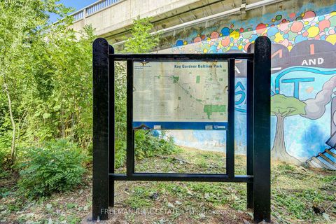 Photo 37 at 201 - 319 Merton Street, Mount Pleasant West, Toronto