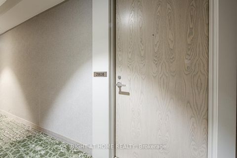 Photo 11 at 2808 - 55 Cooper Street, Waterfront Communities C8, Toronto