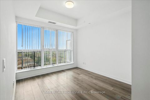 Photo 14 at 722 - 405 Dundas Street W, GO Glenorchy, Oakville