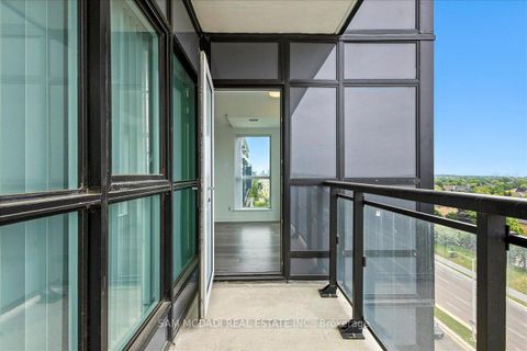 Photo 23 at 722 - 405 Dundas Street W, GO Glenorchy, Oakville