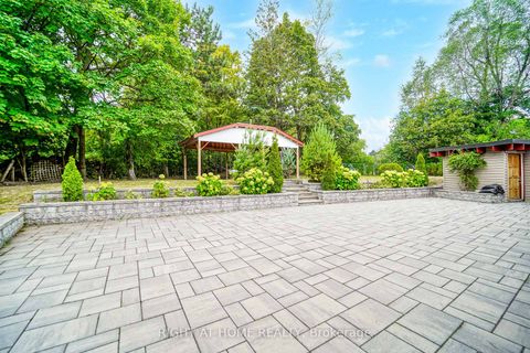 Photo 6 at 38 Lingarde Drive, Maryvale, Toronto