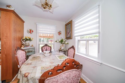 Photo 11 at 38 Lingarde Drive, Maryvale, Toronto