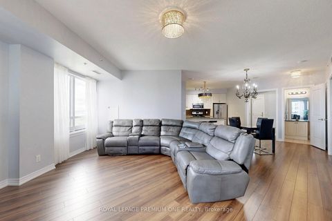 Photo 13 at 1202 - 9255 Jane Street, Maple, Vaughan