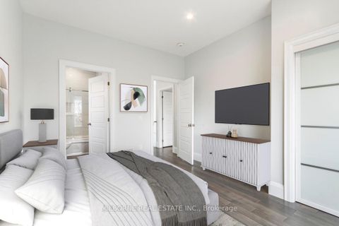 Photo 17 at 46 Ashfield Drive, West Deane, Toronto
