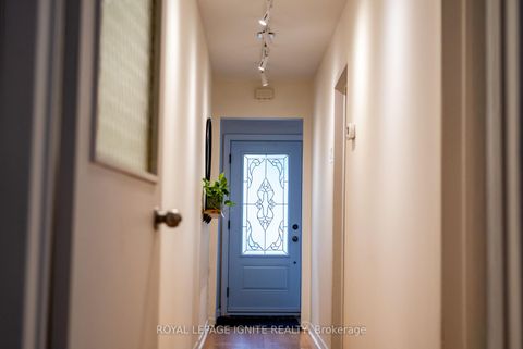 Photo 3 at 482 Mcroberts Avenue, Fairbank, Toronto